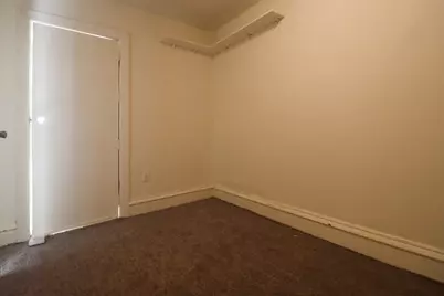 1819 W 6th St, Racine, WI 53404 - Photo 7