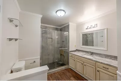 2415  Fox River Pkwy #E, Waukesha, WI 53189 - Photo 9