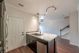 2415 Fox River Pkwy, Waukesha, WI 53189 - Photo 5