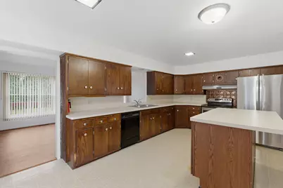 449  Lewis St, Burlington, WI 53105 - Photo 7