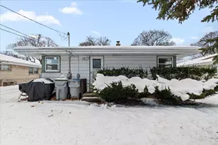 6606 W Dodge Pl, Milwaukee, WI 53220 - Photo 21