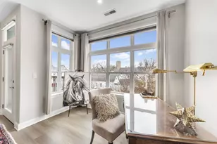 1925 N Water St, Milwaukee, WI 53202 - Photo 1