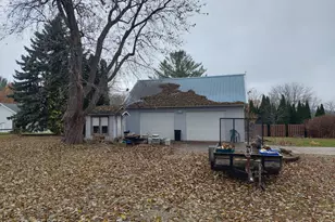 1577 E Gate Dr, Watertown, WI 53094 - Photo 15