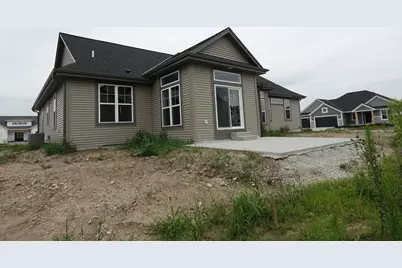 1343  Periwinkle Pass, Oconomowoc, WI 53066 - Photo 5