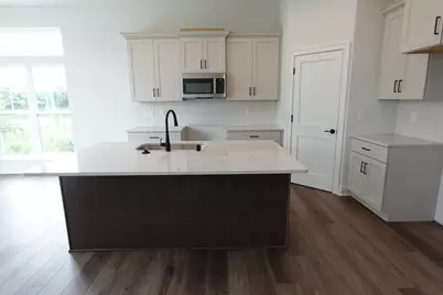 1343  Periwinkle Pass, Oconomowoc, WI 53066 - Photo 13