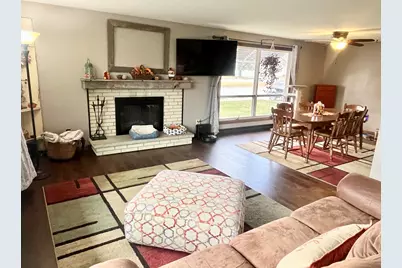 2734  33rd St, Two Rivers, WI 54241 - Photo 3