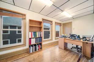 614 N 6th St, Sheboygan, WI 53081 - Photo 5