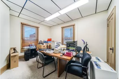 614 N 6th St, Sheboygan, WI 53081 - Photo 15