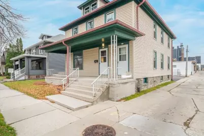 614 N 6th St, Sheboygan, WI 53081 - Photo 33