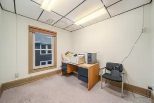 614 N 6th St, Sheboygan, WI 53081 - Photo 7