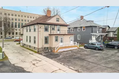 614 N 6th St, Sheboygan, WI 53081 - Photo 23