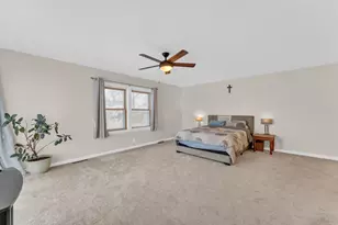 3349 E Puetz Rd, Oak Creek, WI 53154 - Photo 17