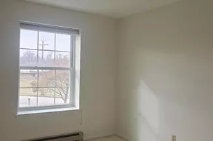 151 N University Dr, West Bend, WI 53095 - Photo 7