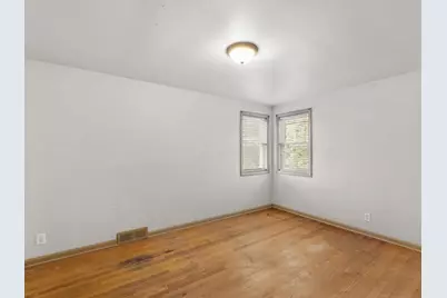 1101  Nagle Ave #1103, Manitowoc, WI 54220 - Photo 27