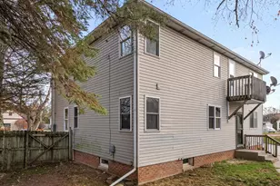 1101 Nagle Ave, Manitowoc, WI 54220 - Photo 7