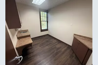 1088 S Main St, Fond du Lac, WI 54935 - Photo 9