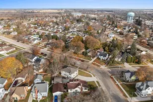 1101 Nagle Ave, Manitowoc, WI 54220 - Photo 9