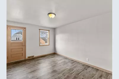 1101  Nagle Ave #1103, Manitowoc, WI 54220 - Photo 29