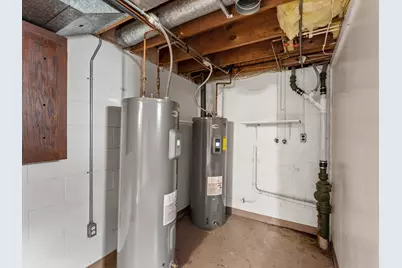 1101  Nagle Ave #1103, Manitowoc, WI 54220 - Photo 33