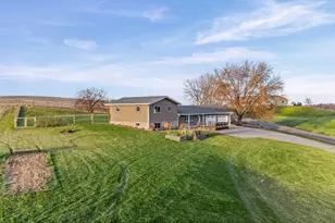 N30555 Church Hill Rd, Arcadia, WI 54612 - Photo 35