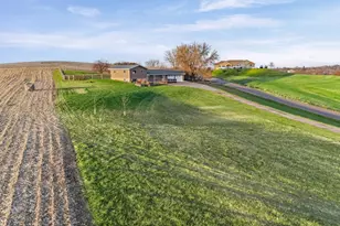 N30555 Church Hill Rd, Arcadia, WI 54612 - Photo 37