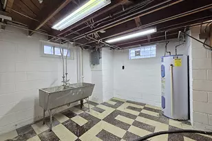 4487 N 21st St, Milwaukee, WI 53209 - Photo 33