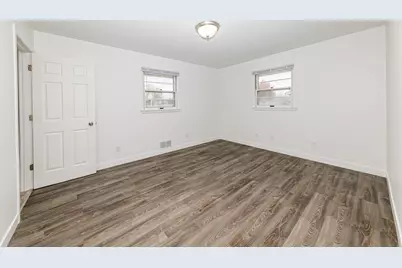 2327  Ohio St, Racine, WI 53405 - Photo 17