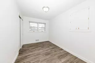 2327 Ohio St, Racine, WI 53405 - Photo 13