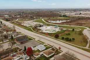 2327 Ohio St, Racine, WI 53405 - Photo 33