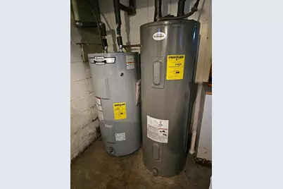 1926  Thurston Ave #1928, Racine, WI 53403 - Photo 13