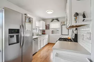 3834 S 54th St, Milwaukee, WI 53220 - Photo 5