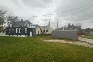 212 W Center St, Milwaukee, WI 53212 - Photo 99