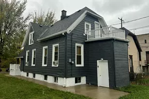 212 W Center St, Milwaukee, WI 53212 - Photo 5