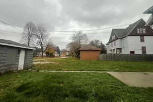 212 W Center St, Milwaukee, WI 53212 - Photo 87