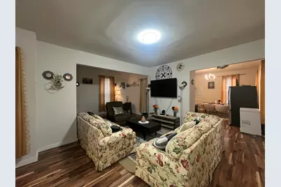 212 W Center St, Milwaukee, WI 53212 - Photo 17