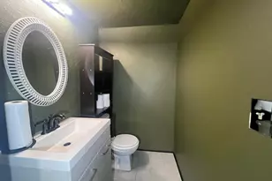 212 W Center St, Milwaukee, WI 53212 - Photo 67