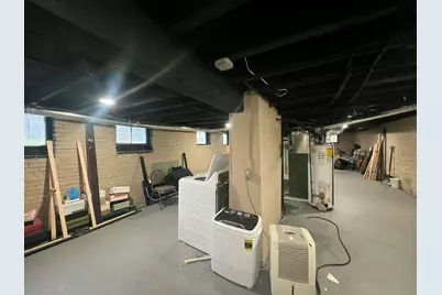 212 W Center St, Milwaukee, WI 53212 - Photo 71