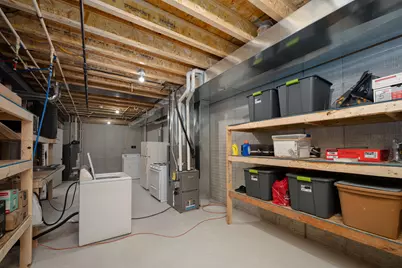 3314 W Alvina Ave, Greenfield, WI 53221 - Photo 25