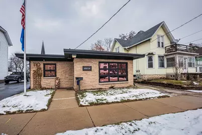 110  Arcadian Ave, Waukesha, WI 53186 - Photo 3