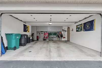 N82W13360  Fond Du Lac Ave #102, Menomonee Falls, WI 53051 - Photo 25