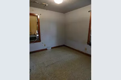 5011 N 47th St #5011A, Milwaukee, WI 53218 - Photo 9