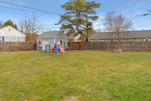 957 Macarthur Dr, Manitowoc, WI 54220 - Photo 23