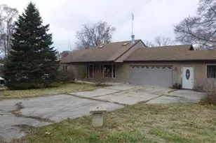 32908 Short St, Burlington, WI 53105 - Photo 1