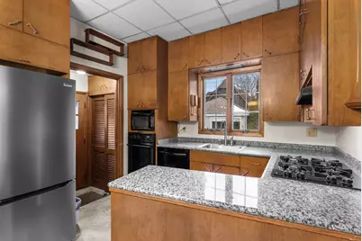 543  Roosevelt Rd, Kohler, WI 53044 - Photo 13