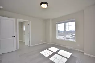 N53W19710 Kingair Dr, Menomonee Falls, WI 53051 - Photo 25