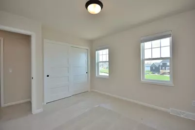 8246 W Bluebird Ct, Mequon, WI 53097 - Photo 21