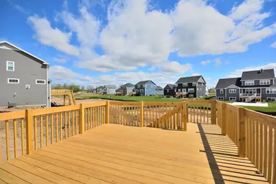 8246 W Bluebird Ct, Mequon, WI 53097 - Photo 33