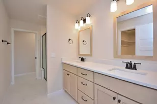 8246 W Bluebird Ct, Mequon, WI 53097 - Photo 27
