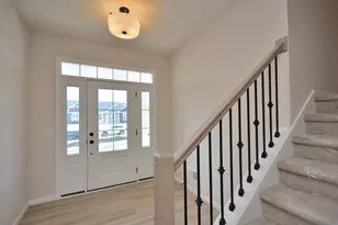 8246 W Bluebird Ct, Mequon, WI 53097 - Photo 11