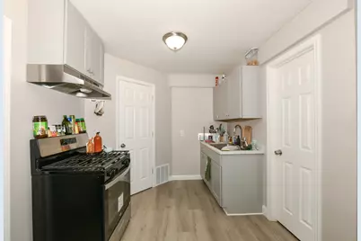 337 S Eighth St, Delavan, WI 53115 - Photo 7